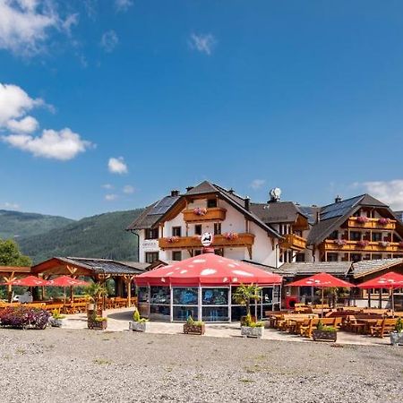 Grizzly Sport & Motorrad Resort 圣玛加里森 外观 照片