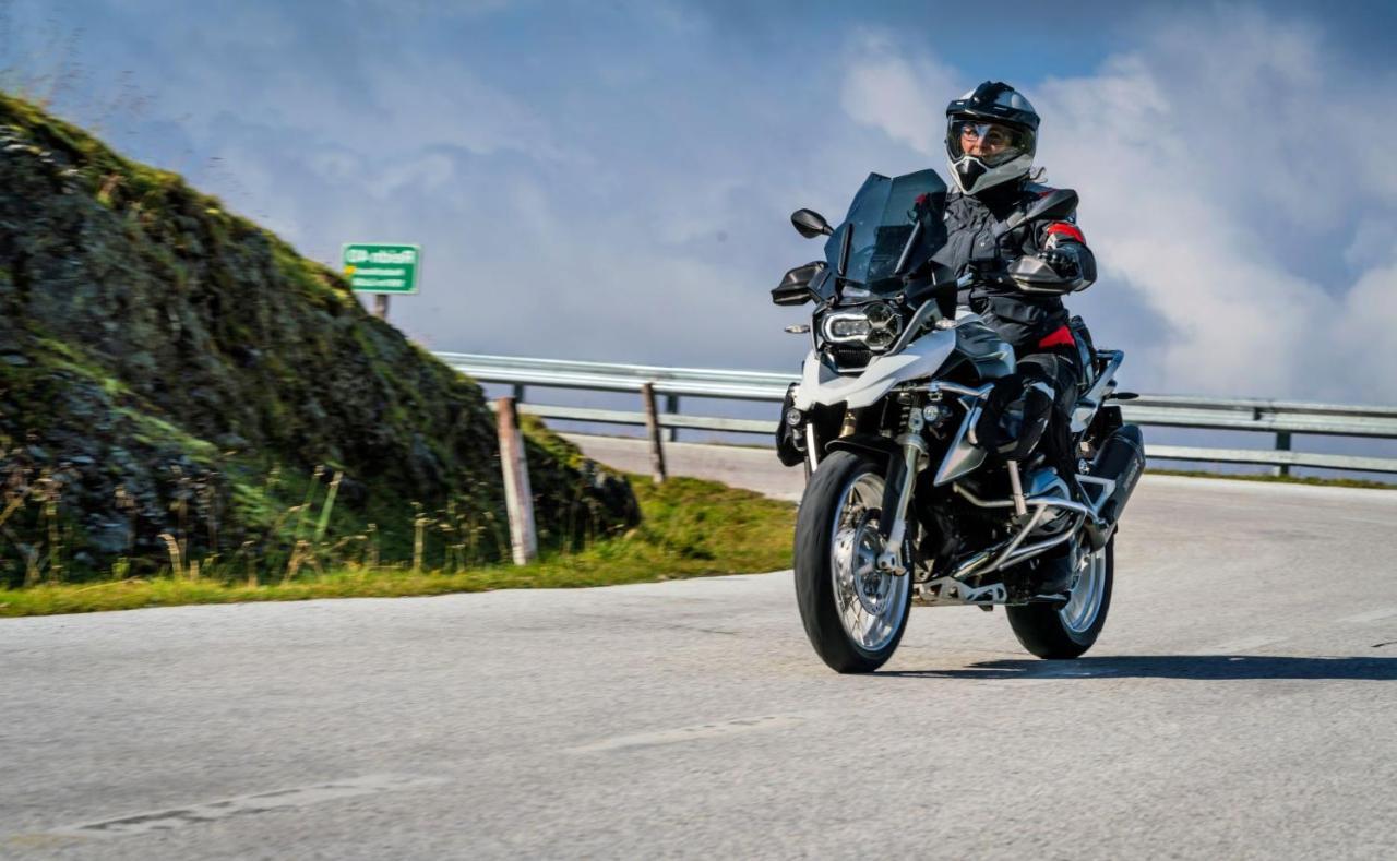 Grizzly Sport & Motorrad Resort 圣玛加里森 外观 照片